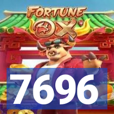 7696